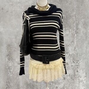 y2k black grungy fitted fall stripped sweater